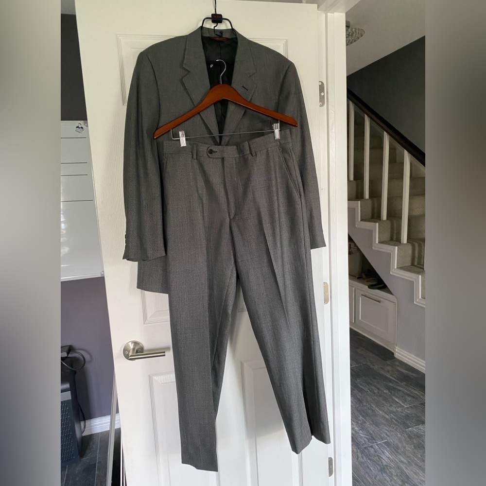 Pronto Uomo Gray Two-Piece Suit